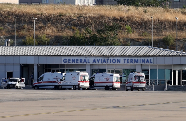 Kırgızistan'da koronavirüse yakalanan 4 Türk İstanbul'a getirildi